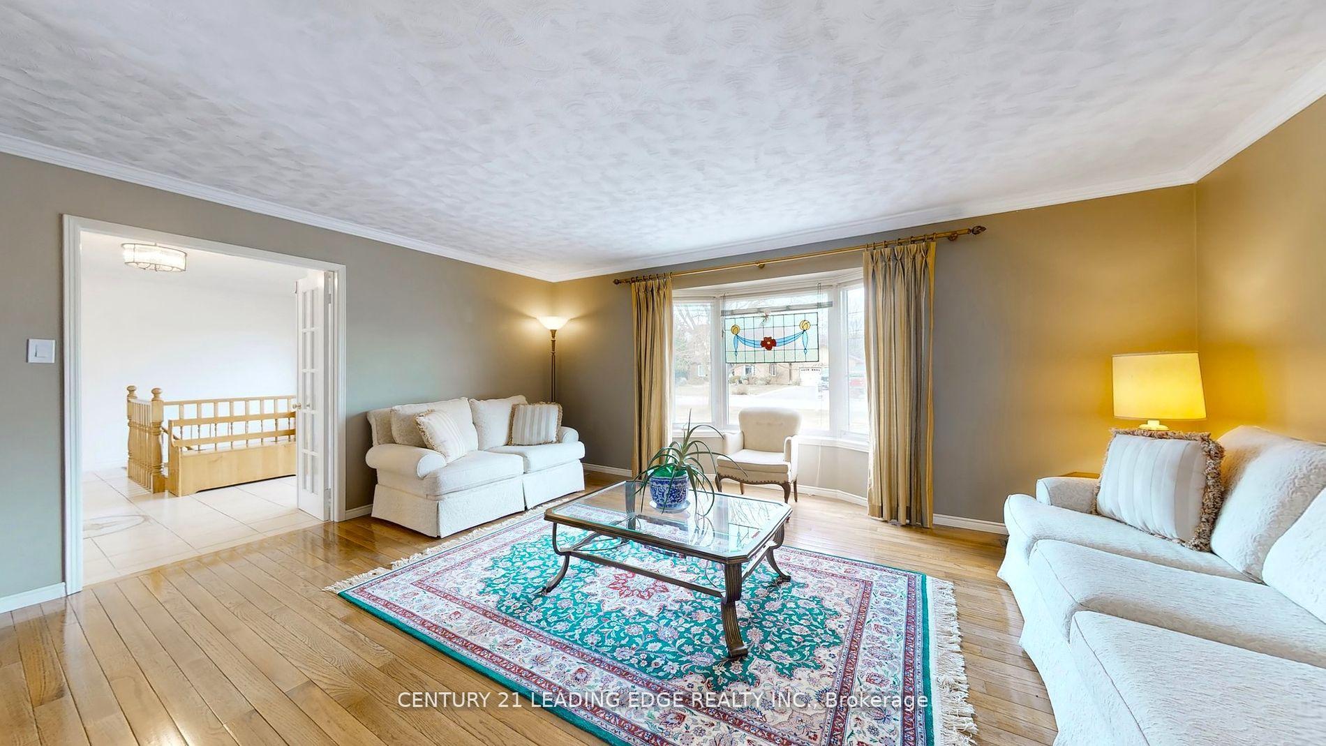 Photo 4 of 25 Colleen Crescent, Caledon, Caledon East — HOMEH