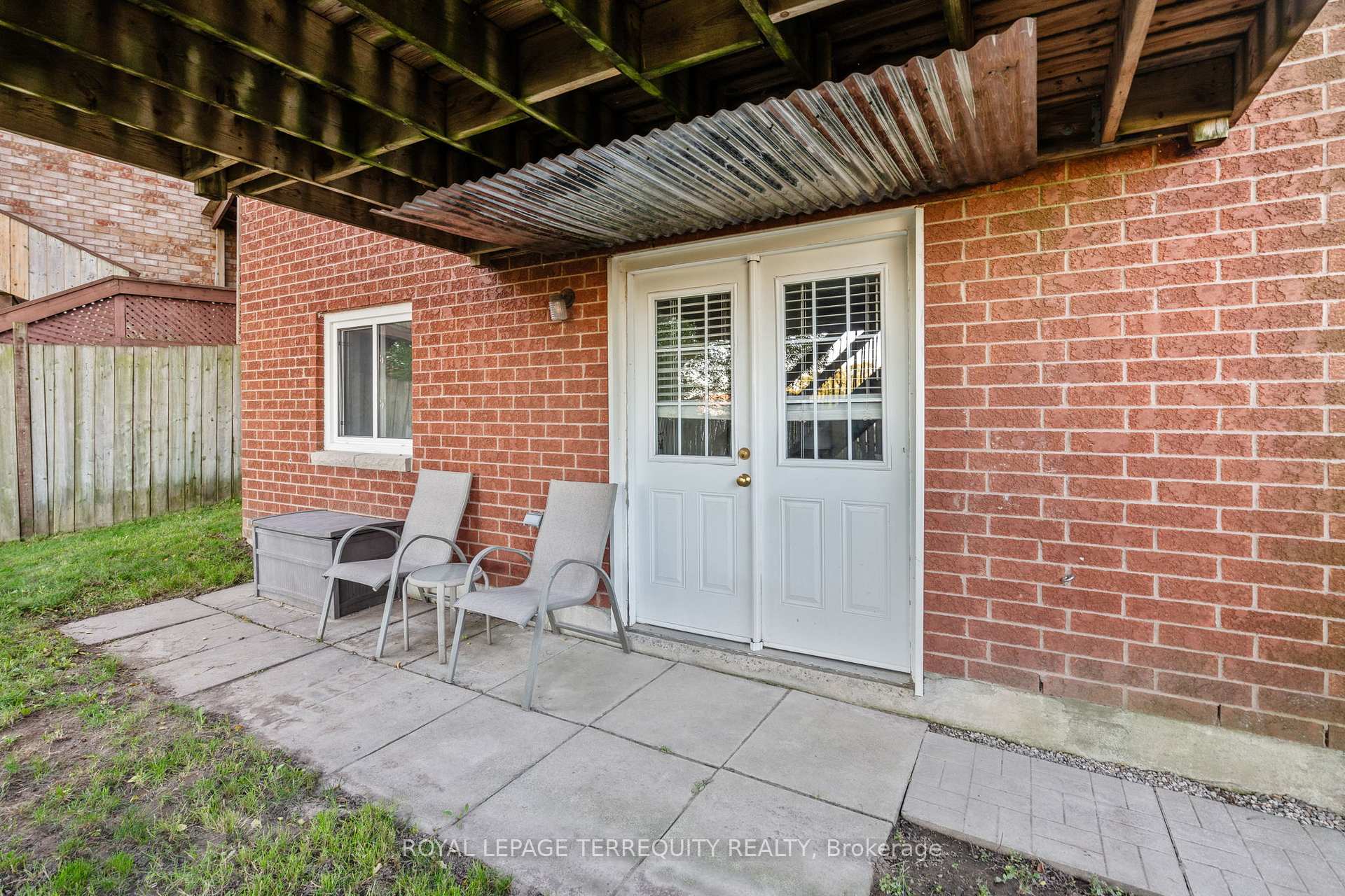 Photo 40 of 43 Champine Square, Clarington, Bowmanville — HOMEH