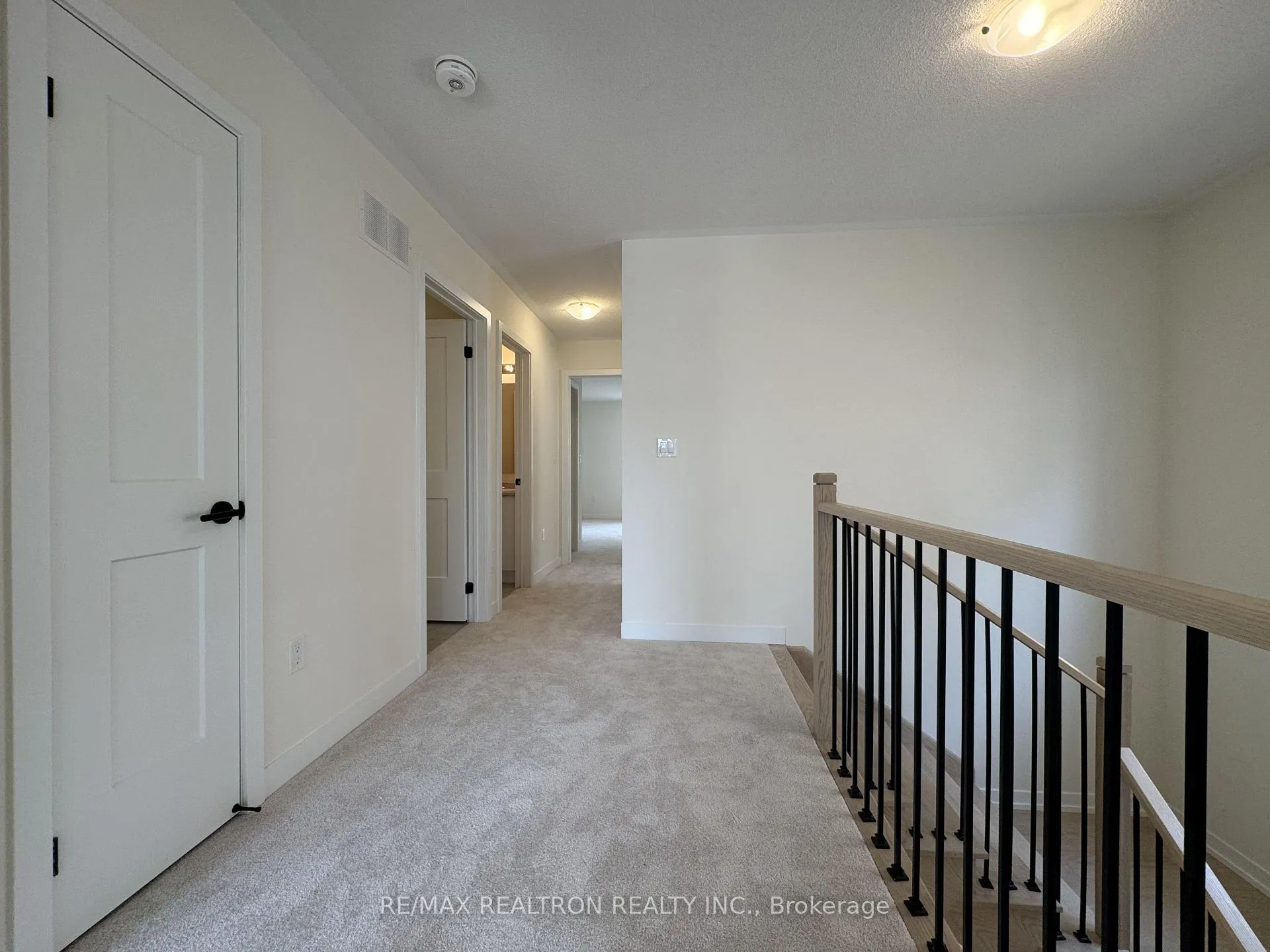 Photo 13 of 70 N Gdn Boulevard, Scugog, Port Perry — HOMEH