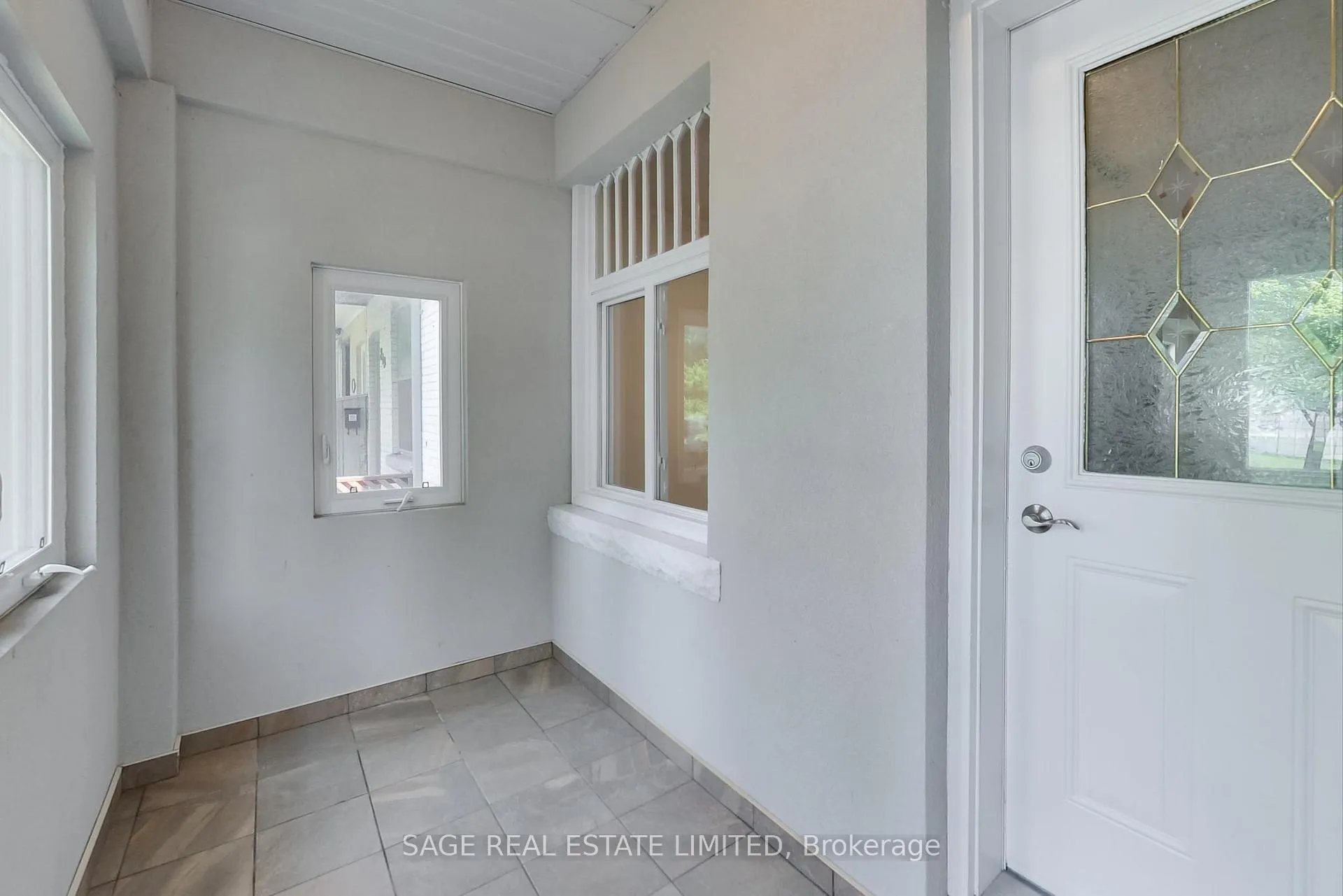 Photo 4 of 217 Booth Avenue, Toronto, South Riverdale — HOMEH