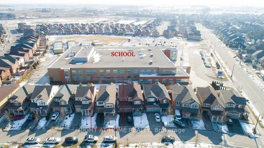 Photo 3 of 14 Poncelet Road, Brampton, Northwest Brampton — HOMEH