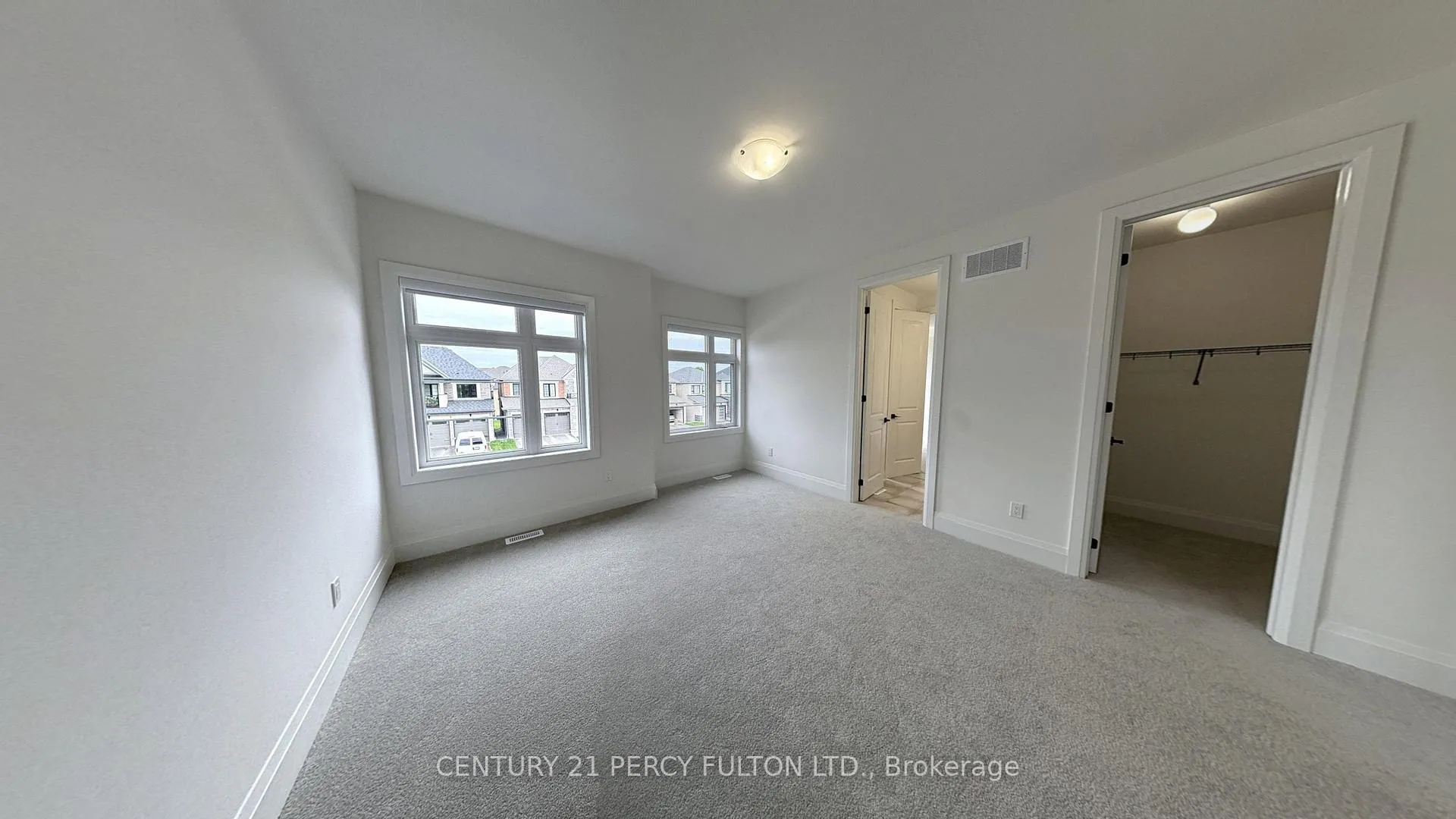 Photo 15 of 111 Deer Ridge Crescent, Whitby, Rural Whitby — HOMEH