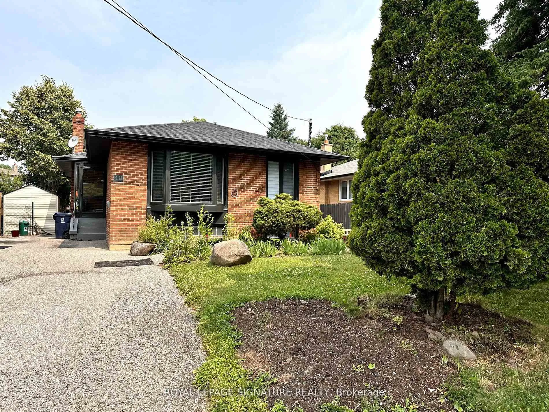 Front of Unit MAIN, 40 Waterfield Drive