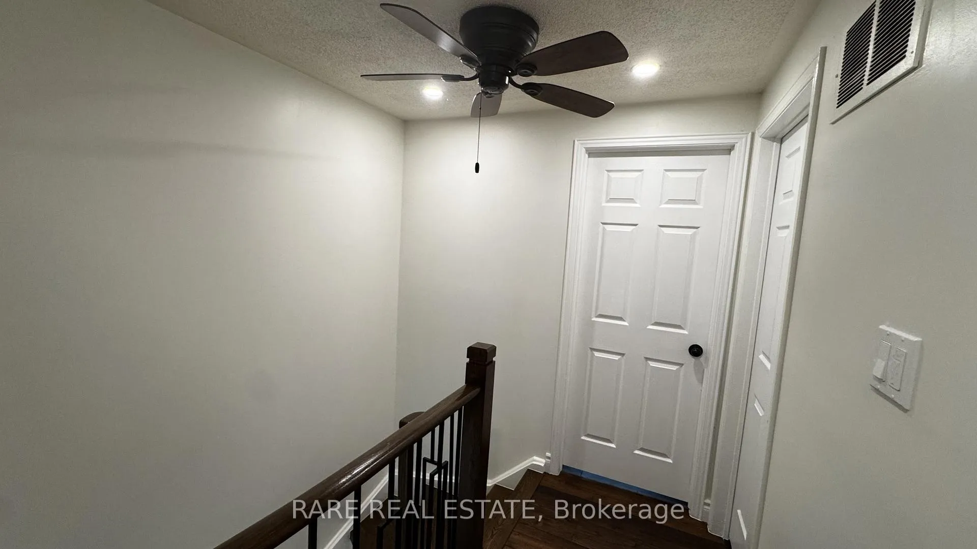 Photo 17 of 18 Pomeroy Street, Clarington, Bowmanville — HOMEH