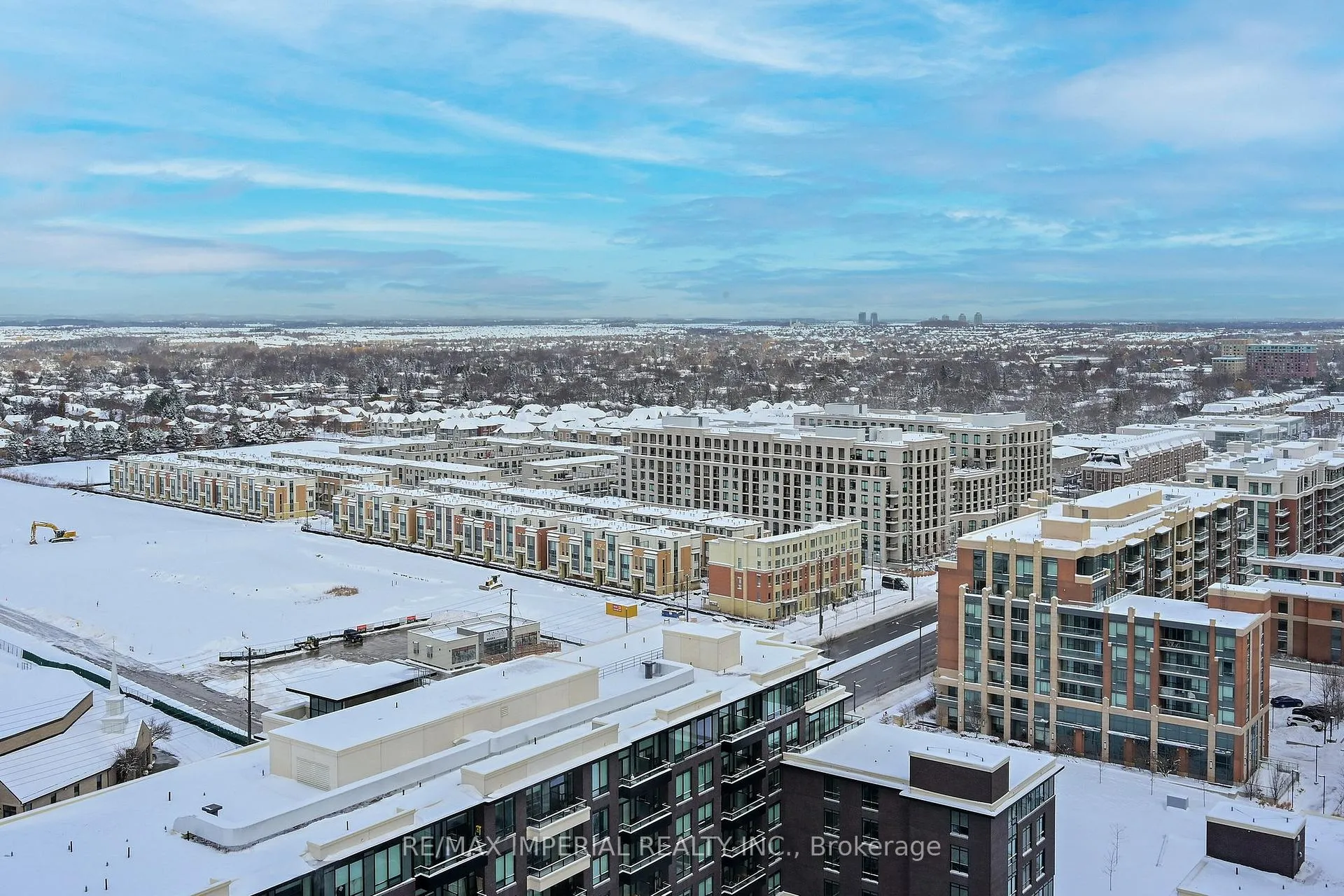 Photo 5 of Unit 2201, 18 Water Walk Drive, Markham, Unionville — HOMEH