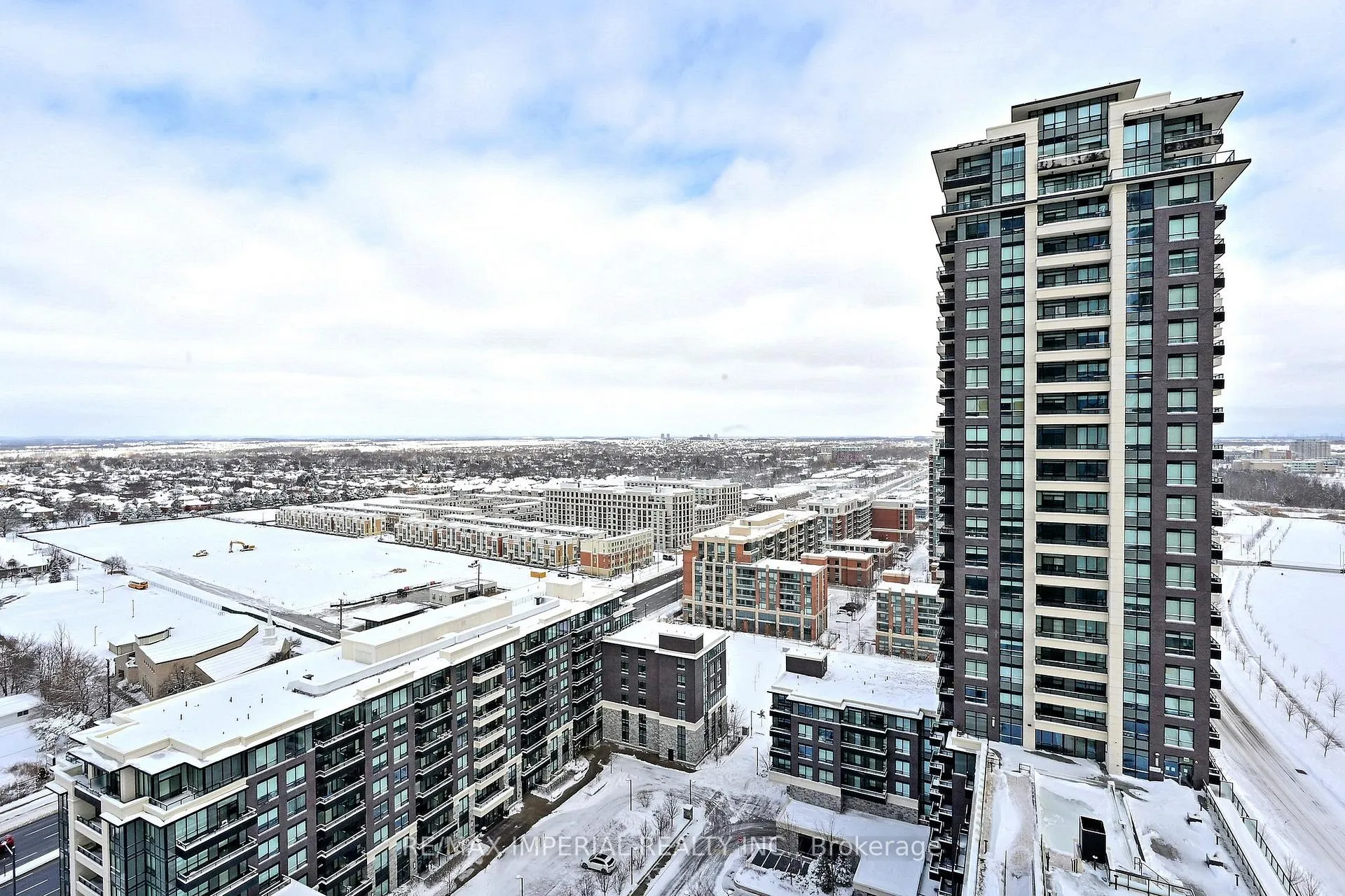 Photo 24 of Unit 2201, 18 Water Walk Drive, Markham, Unionville — HOMEH