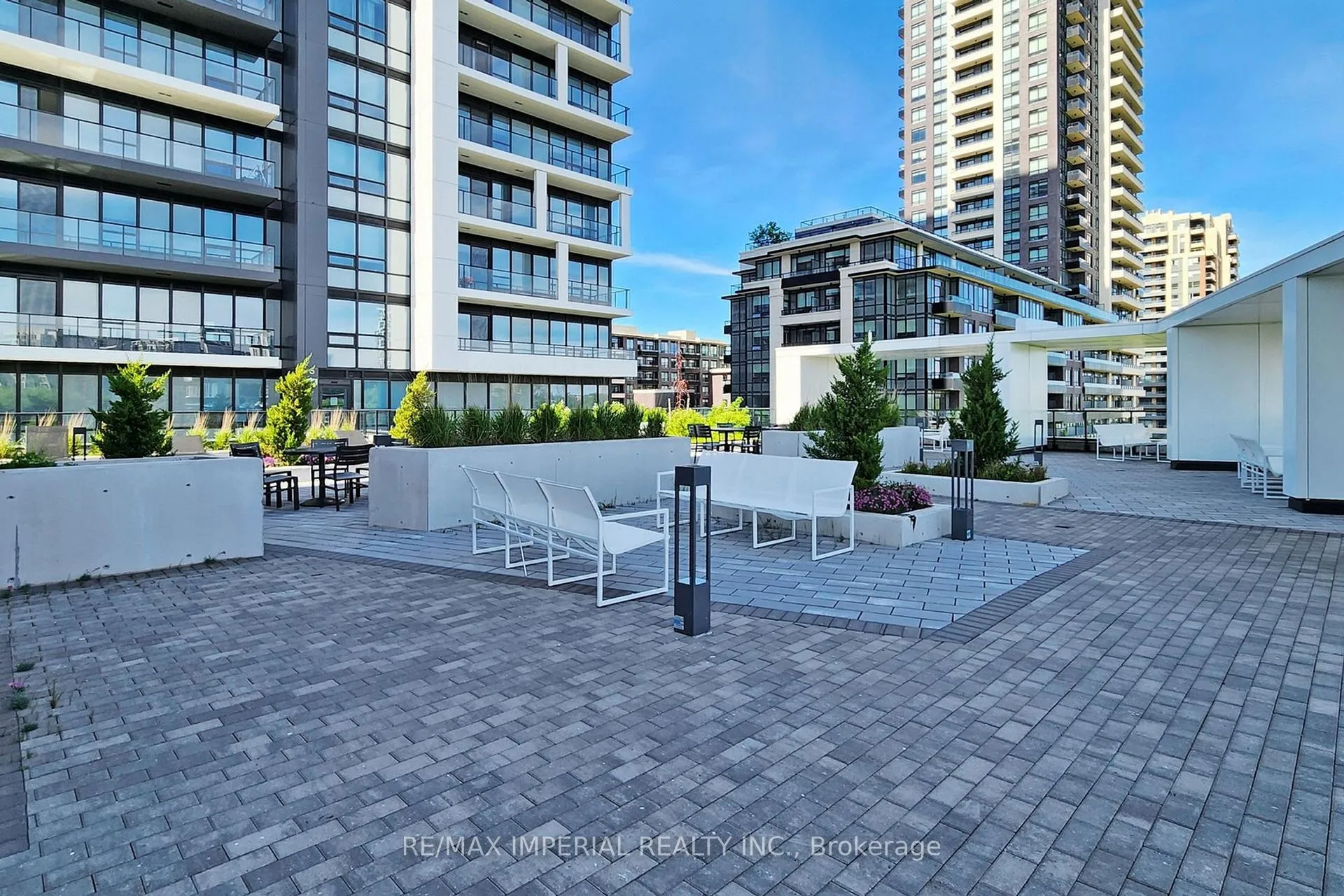 Photo 42 of Unit 2201, 18 Water Walk Drive, Markham, Unionville — HOMEH
