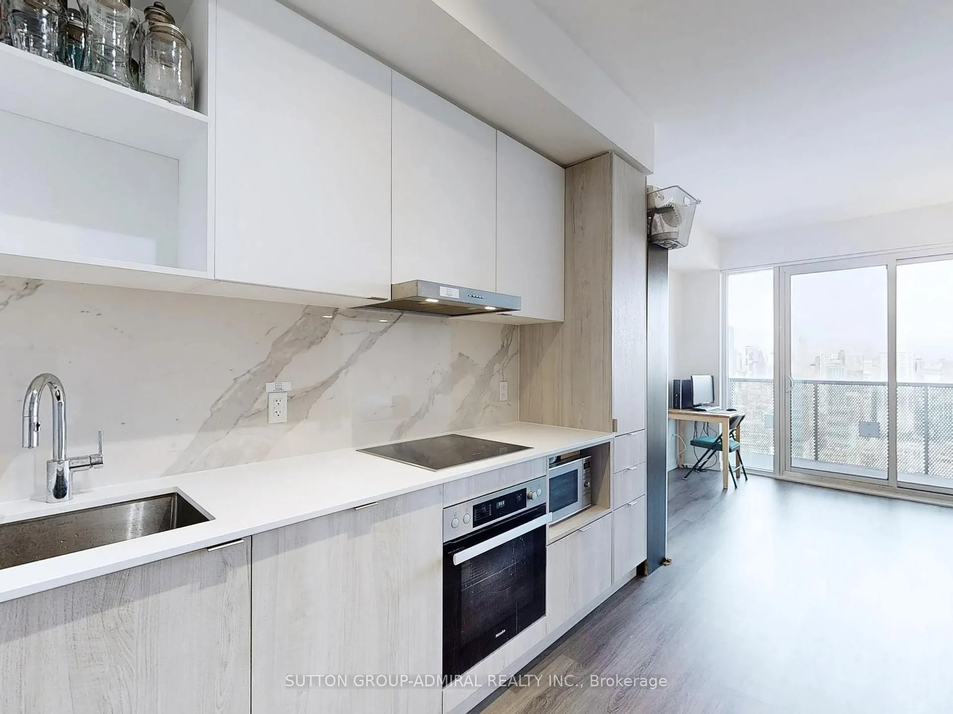 Photo 4 of Unit 5701, 138 Downes Street, Toronto, Waterfront Communities — HOMEH