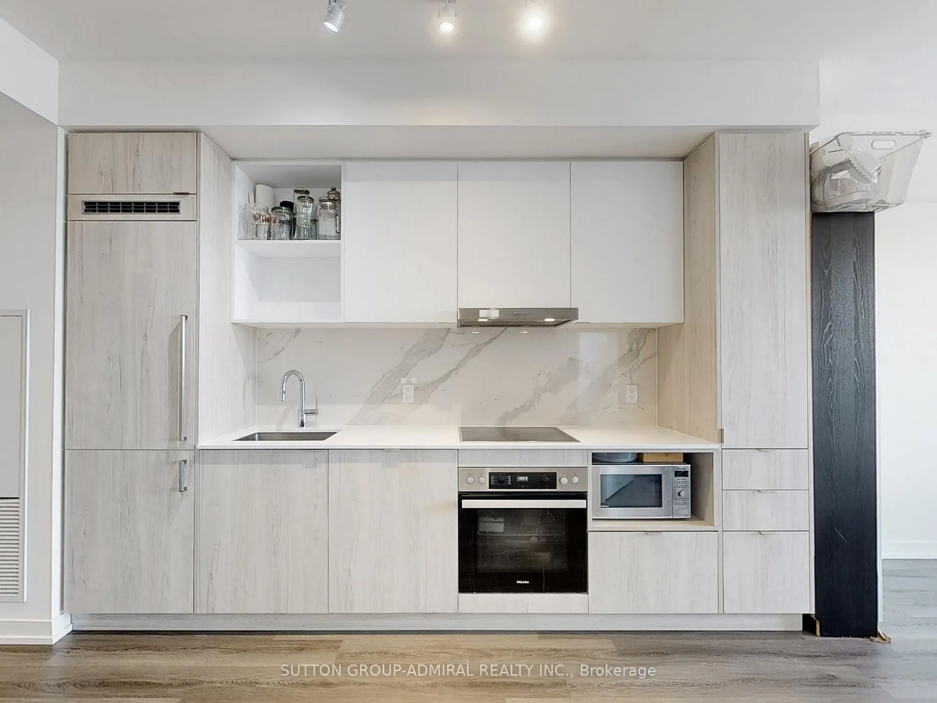Photo 5 of Unit 5701, 138 Downes Street, Toronto, Waterfront Communities — HOMEH