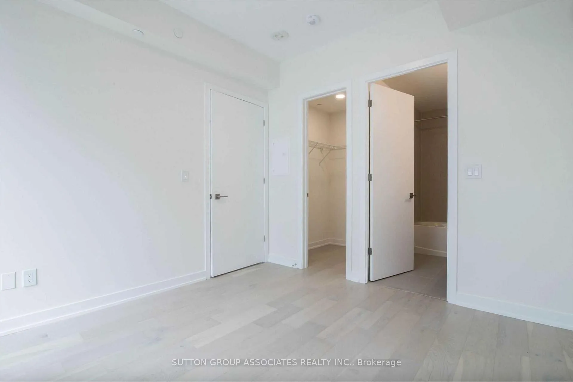 Photo 11 of Unit 416, 840 St Clair Avenue W, Toronto, Humewood-Cedarvale — HOMEH