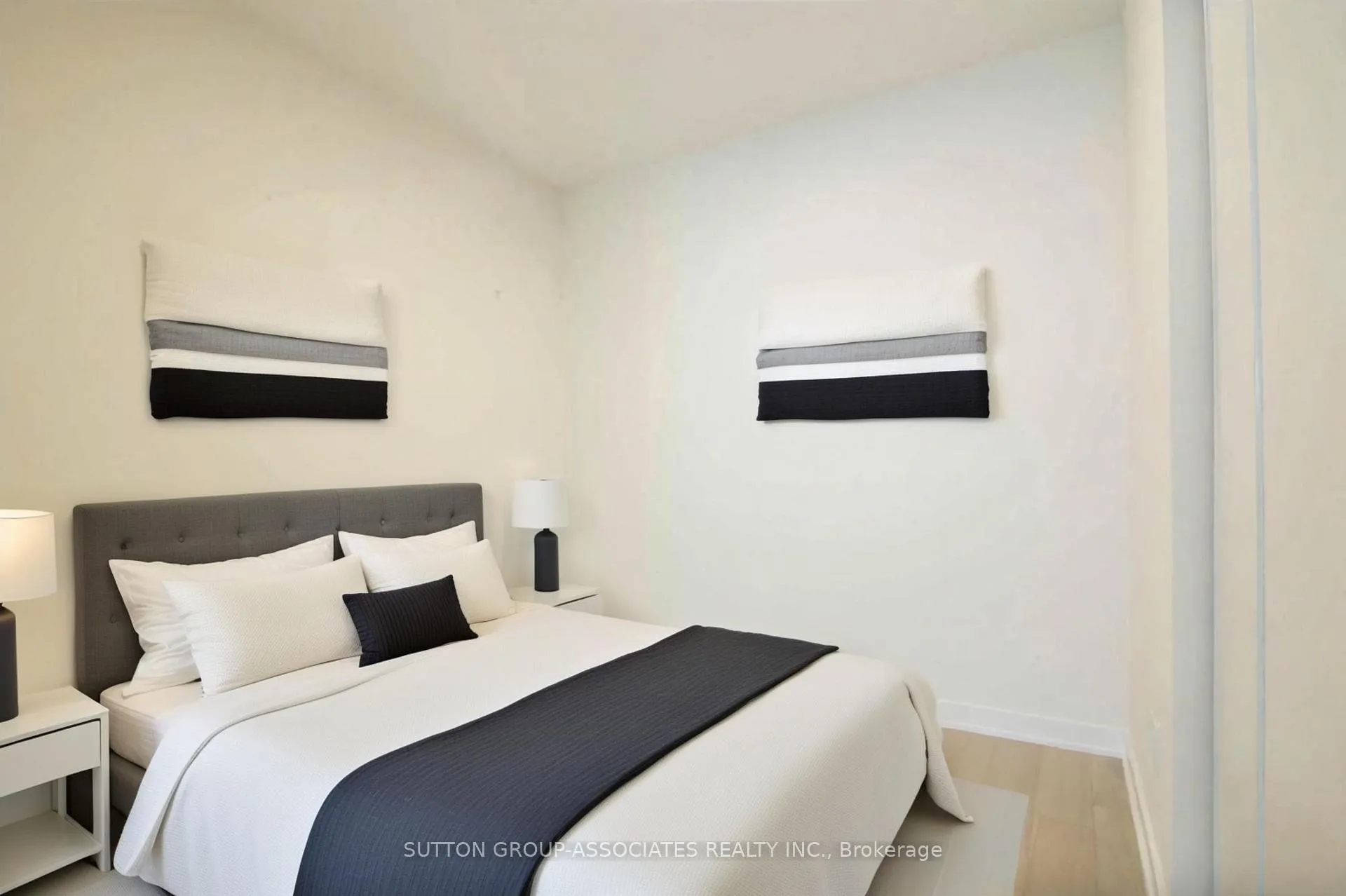 Photo 13 of Unit 416, 840 St Clair Avenue W, Toronto, Humewood-Cedarvale — HOMEH