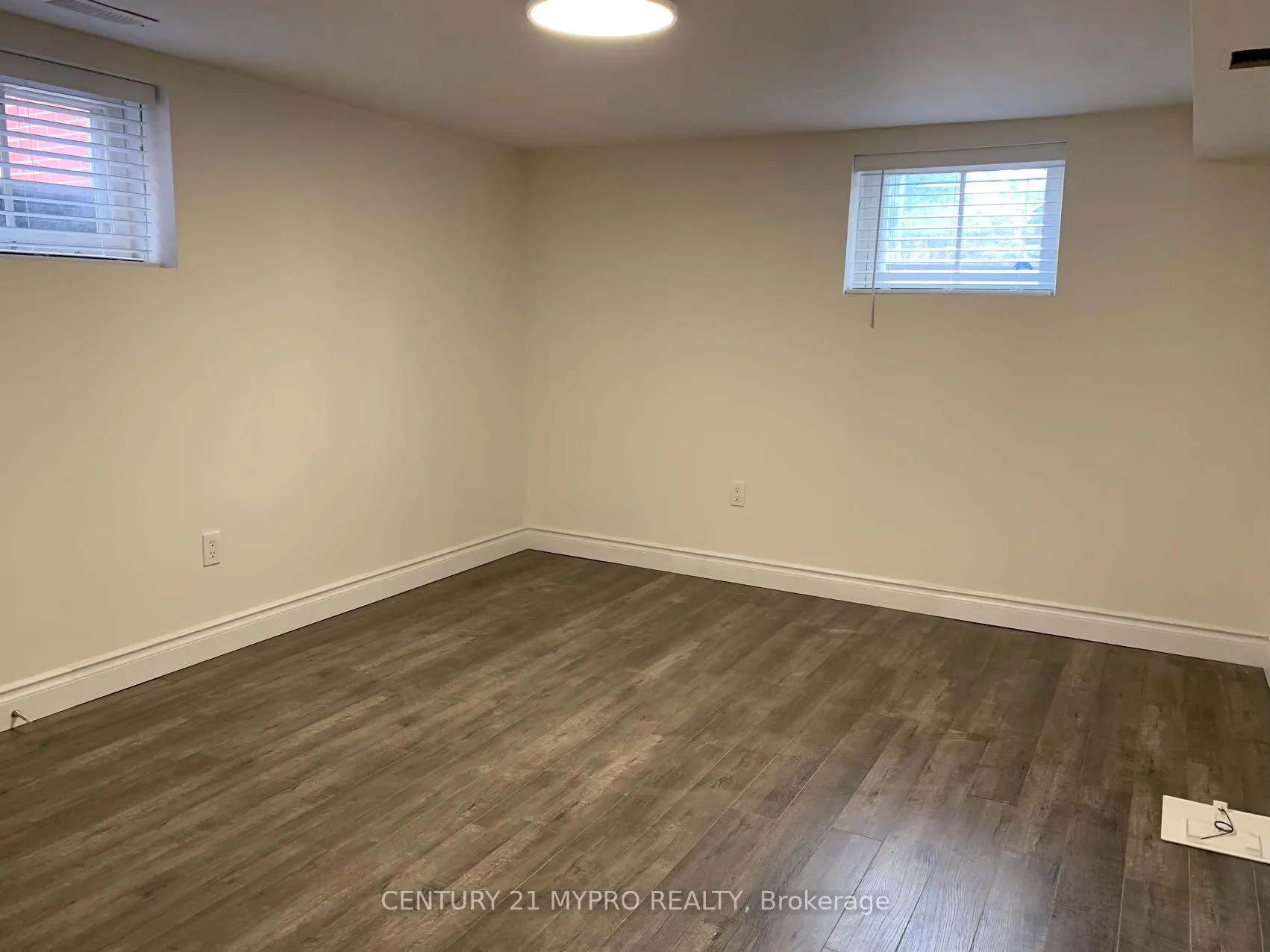 Photo 5 of Unit Bsmt, 114 Front Street E, Whitby, Port Whitby — HOMEH