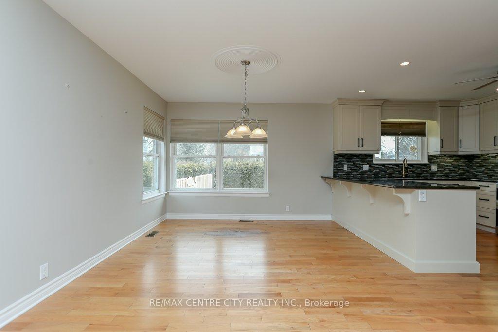 Photo 14 of 9 Hillcrest Avenue, Central Elgin, Lynhurst — HOMEH