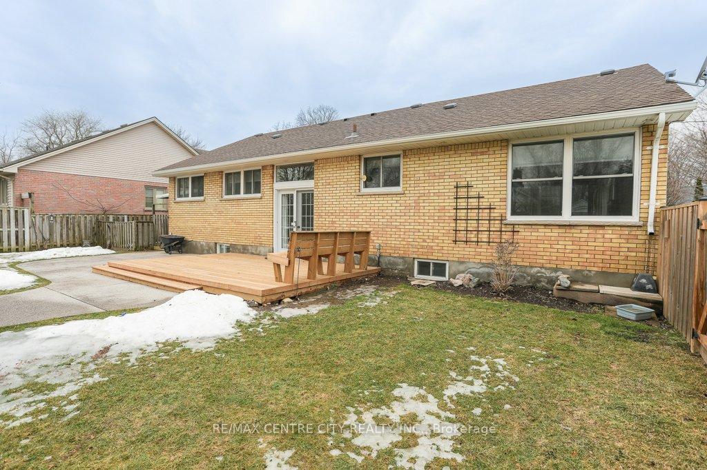 Photo 34 of 9 Hillcrest Avenue, Central Elgin, Lynhurst — HOMEH