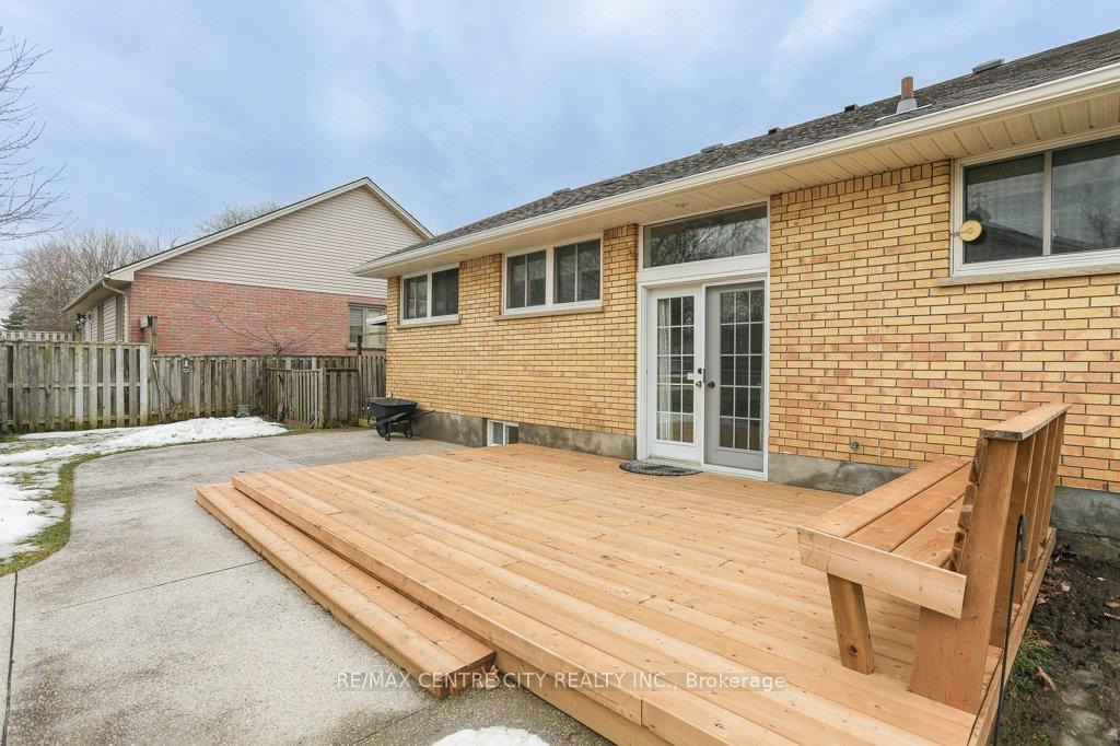 Photo 36 of 9 Hillcrest Avenue, Central Elgin, Lynhurst — HOMEH