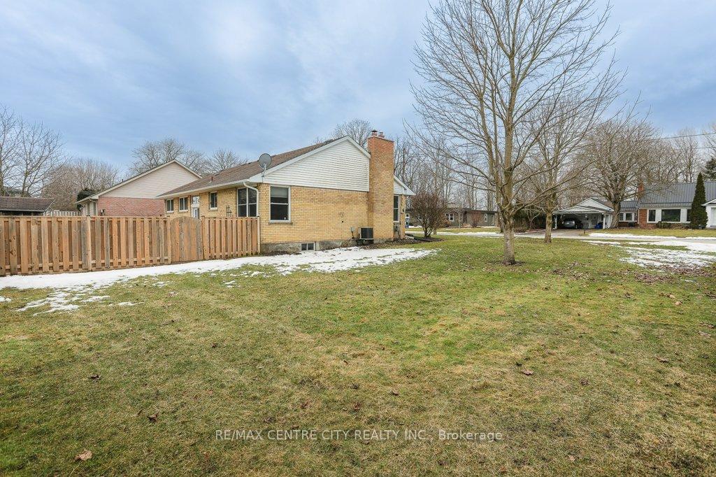 Photo 37 of 9 Hillcrest Avenue, Central Elgin, Lynhurst — HOMEH