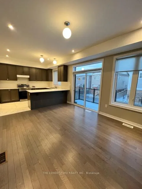 Photo 1 of 10 Steamboat Way, Whitby, Port Whitby — HOMEH