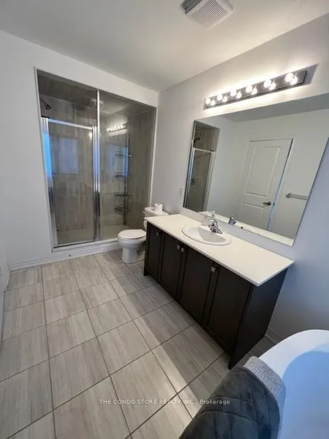 Photo 9 of 10 Steamboat Way, Whitby, Port Whitby — HOMEH