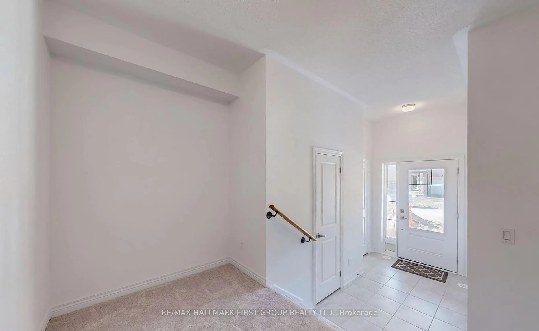 Photo 4 of 2033 Cameron Lott Crescent, Oshawa, Kedron — HOMEH