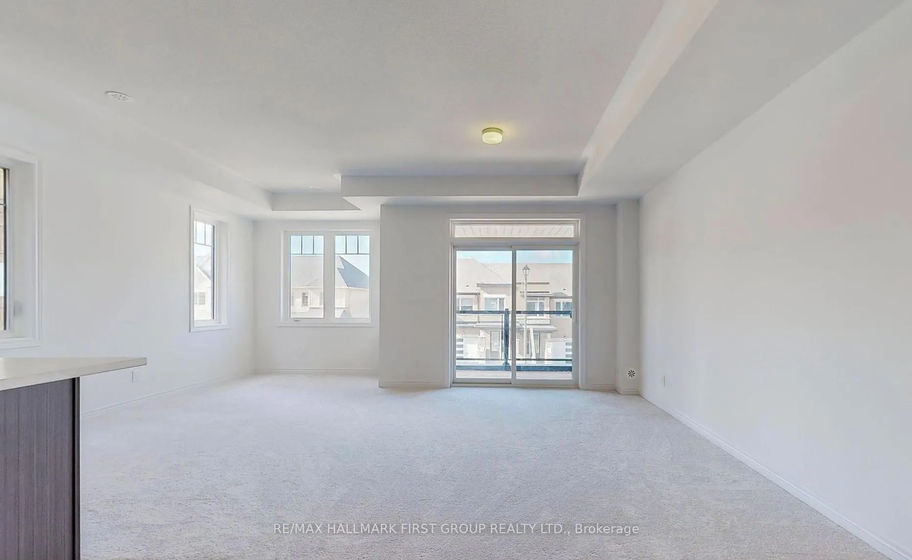 Photo 7 of 2033 Cameron Lott Crescent, Oshawa, Kedron — HOMEH