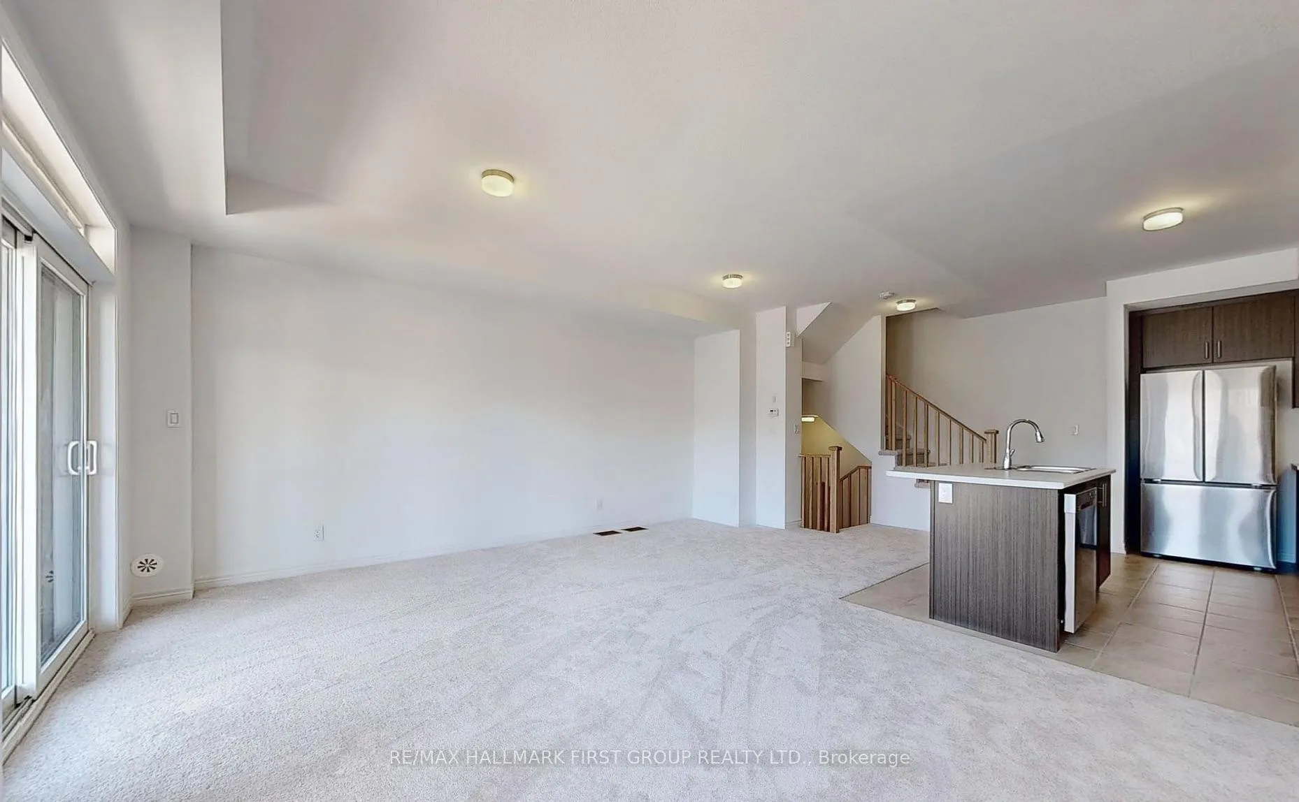 Photo 9 of 2033 Cameron Lott Crescent, Oshawa, Kedron — HOMEH