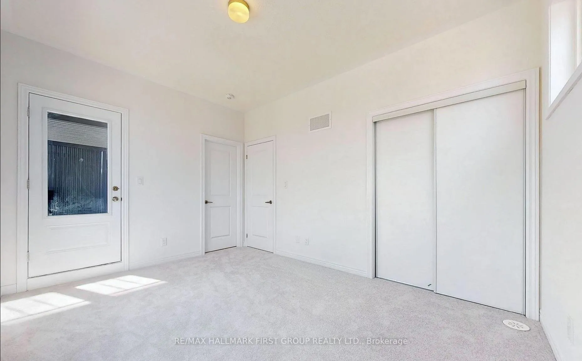 Photo 17 of 2033 Cameron Lott Crescent, Oshawa, Kedron — HOMEH