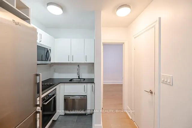Photo 8 of Unit 5, 145 Arlington Avenue, Toronto, Humewood-Cedarvale — HOMEH
