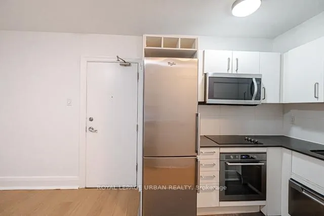 Photo 10 of Unit 5, 145 Arlington Avenue, Toronto, Humewood-Cedarvale — HOMEH