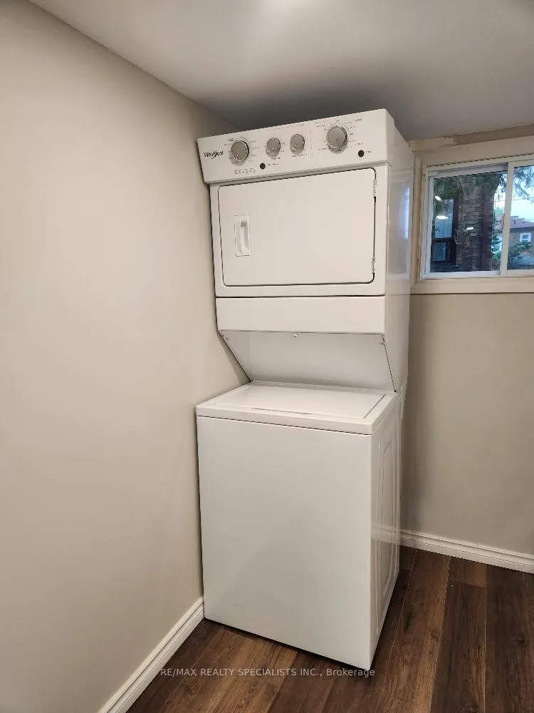 Photo 15 of 10 Moir Avenue, Toronto, Oakwood Village — HOMEH