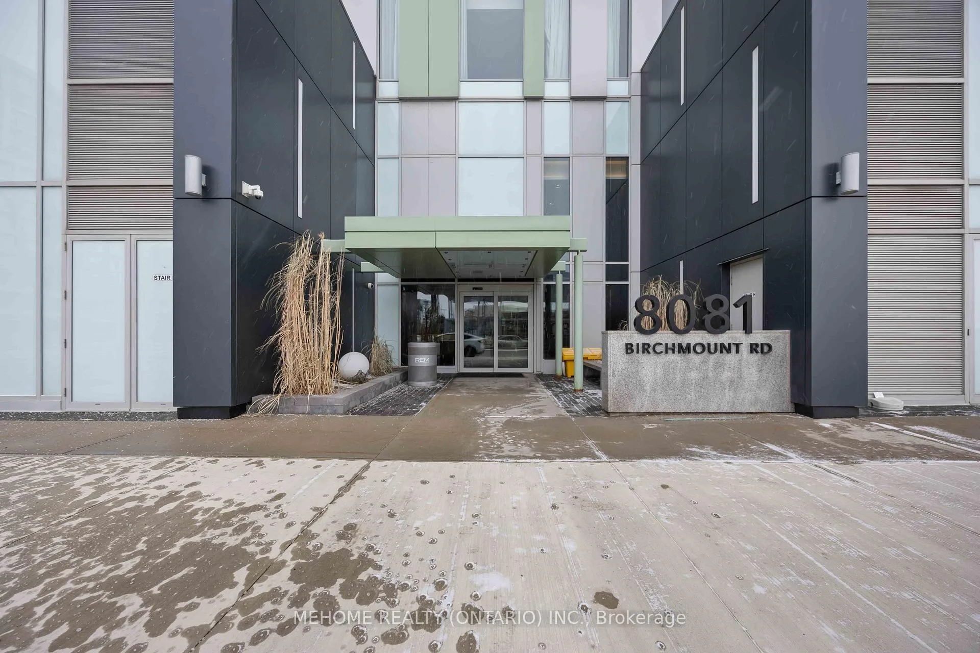 Photo 2 of Unit 1005, 8081 Birchmount Road, Markham, Unionville — HOMEH