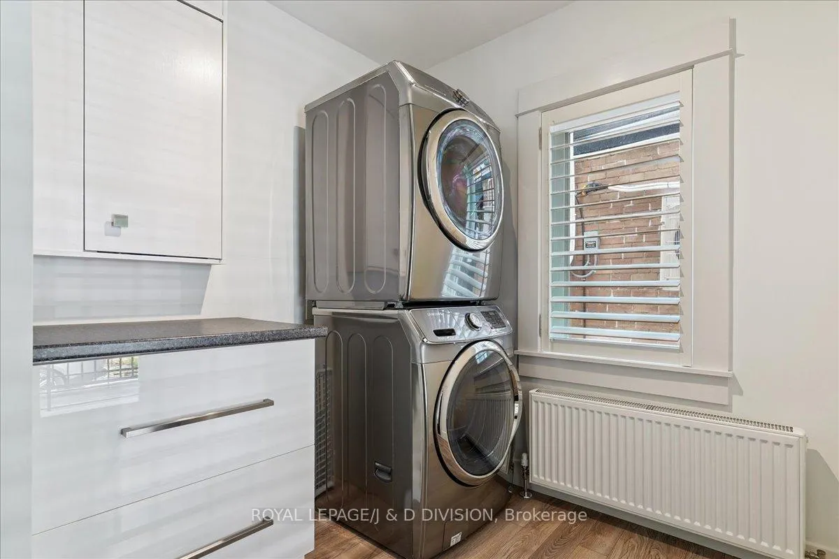Photo 15 of Unit Unit #2/Main Fl, 17A Humewood Drive, Toronto, Humewood-Cedarvale — HOMEH