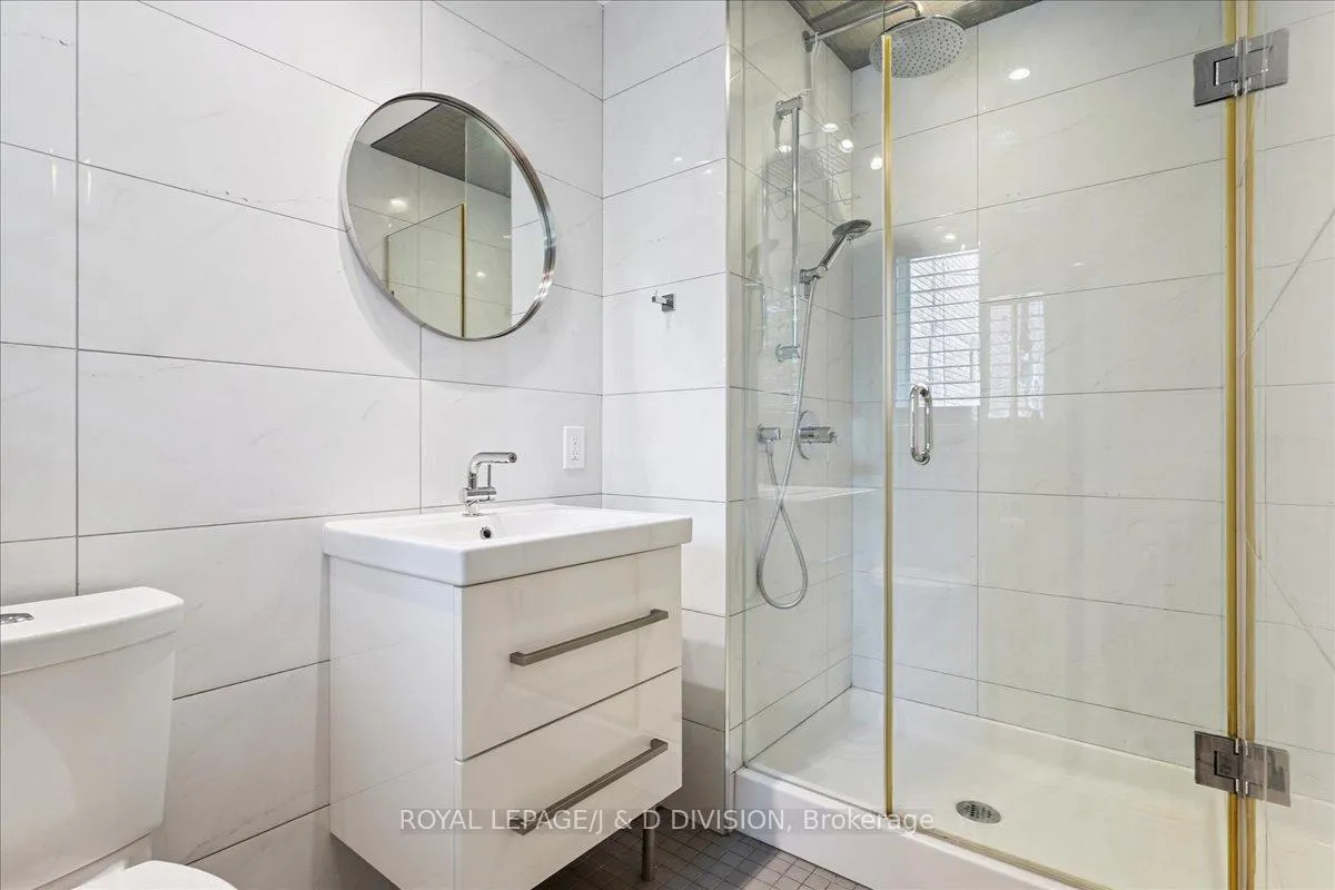 Photo 28 of Unit Unit #2/Main Fl, 17A Humewood Drive, Toronto, Humewood-Cedarvale — HOMEH