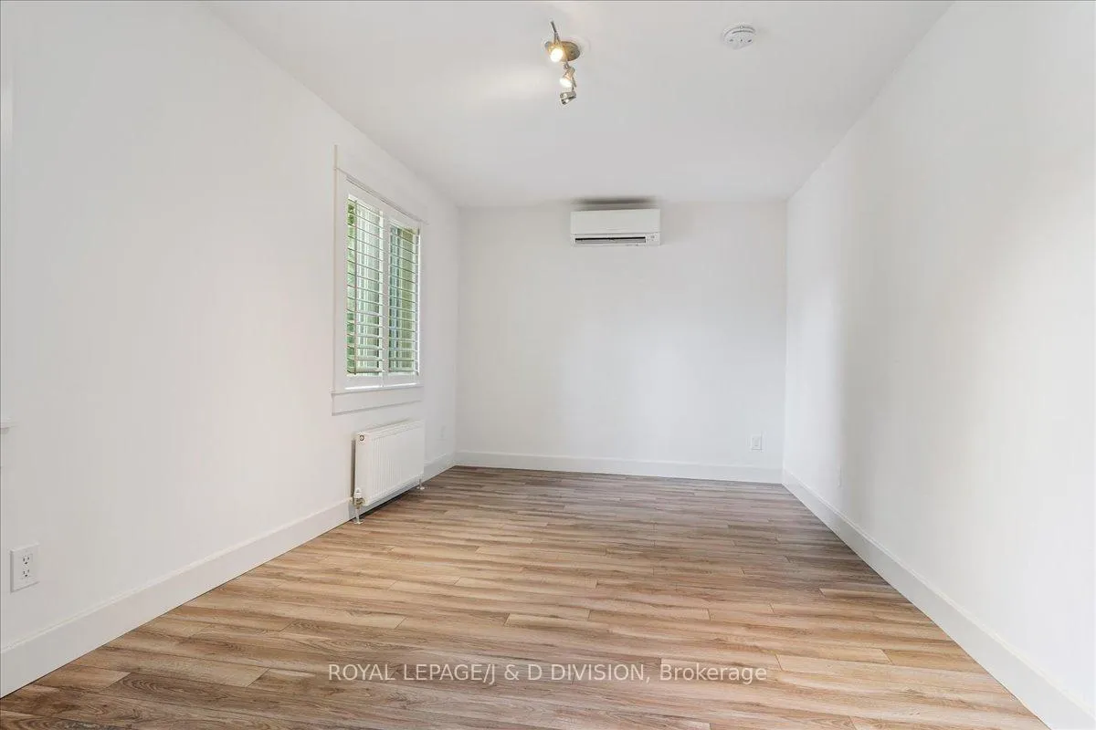Photo 29 of Unit Unit #2/Main Fl, 17A Humewood Drive, Toronto, Humewood-Cedarvale — HOMEH
