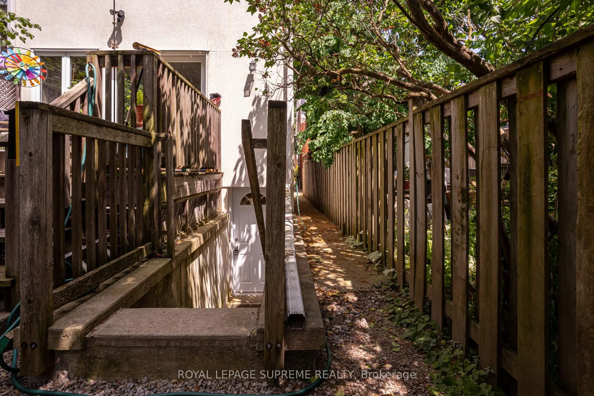Photo 7 of Unit Lower, 66 Kenwood Avenue, Toronto, Humewood-Cedarvale — HOMEH