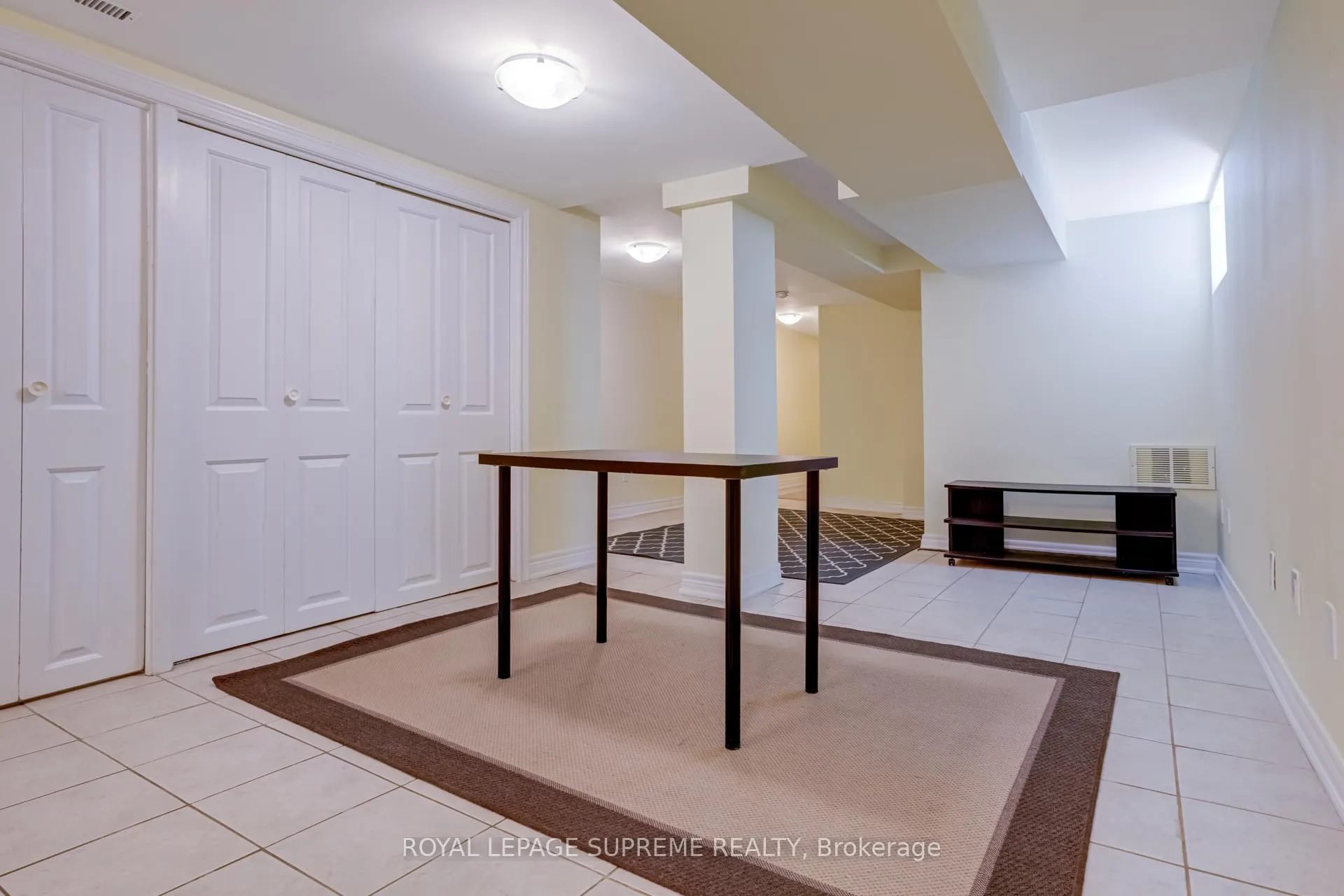 Photo 9 of Unit Lower, 66 Kenwood Avenue, Toronto, Humewood-Cedarvale — HOMEH