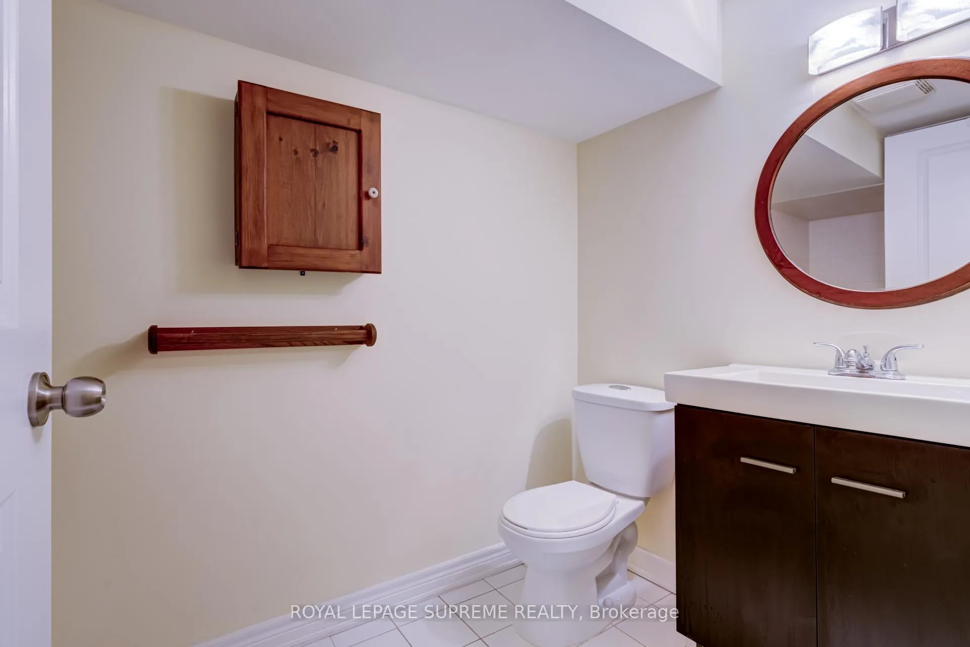 Photo 25 of Unit Lower, 66 Kenwood Avenue, Toronto, Humewood-Cedarvale — HOMEH