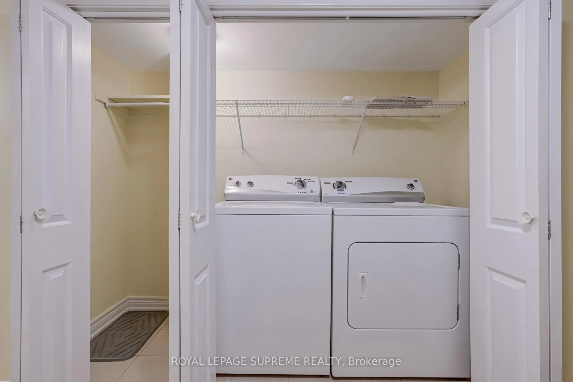 Photo 30 of Unit Lower, 66 Kenwood Avenue, Toronto, Humewood-Cedarvale — HOMEH