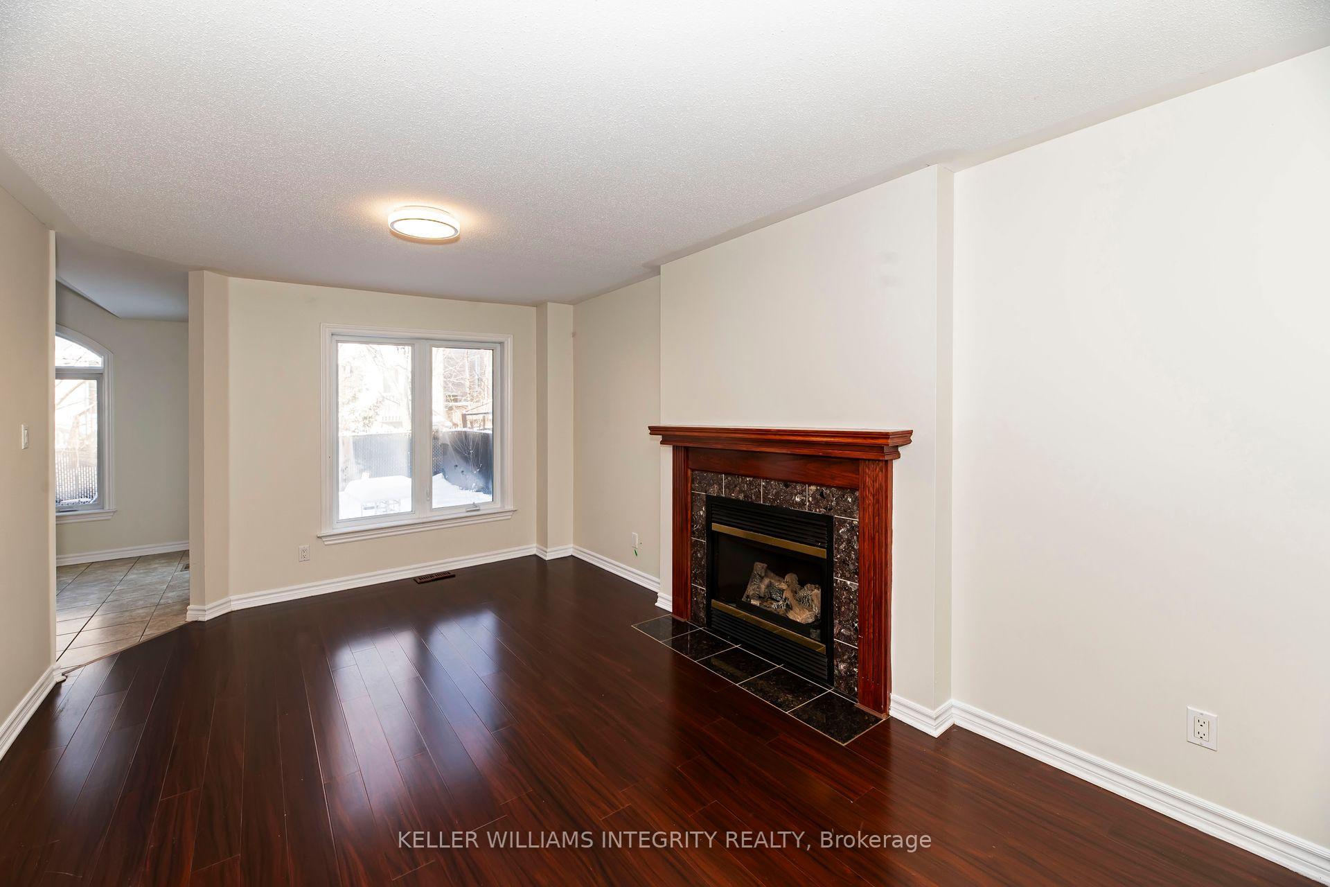 Photo 15 of 460 cache bay Crescent, Ottawa, Blossom Park/Kemp Park/Findlay Creek — HOMEH