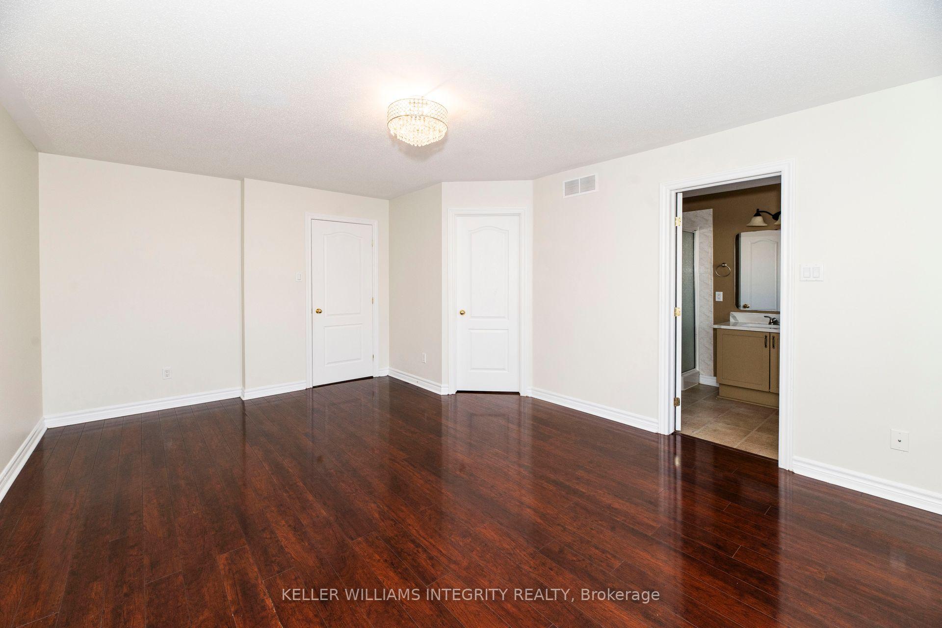 Photo 18 of 460 cache bay Crescent, Ottawa, Blossom Park/Kemp Park/Findlay Creek — HOMEH