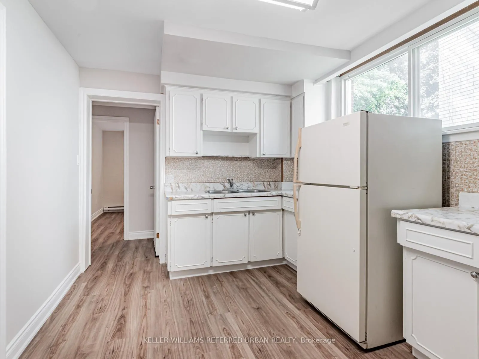 Photo 9 of Unit Basement  Unit #1, 137 Shelborne Avenue, Toronto, Englemount-Lawrence — HOMEH