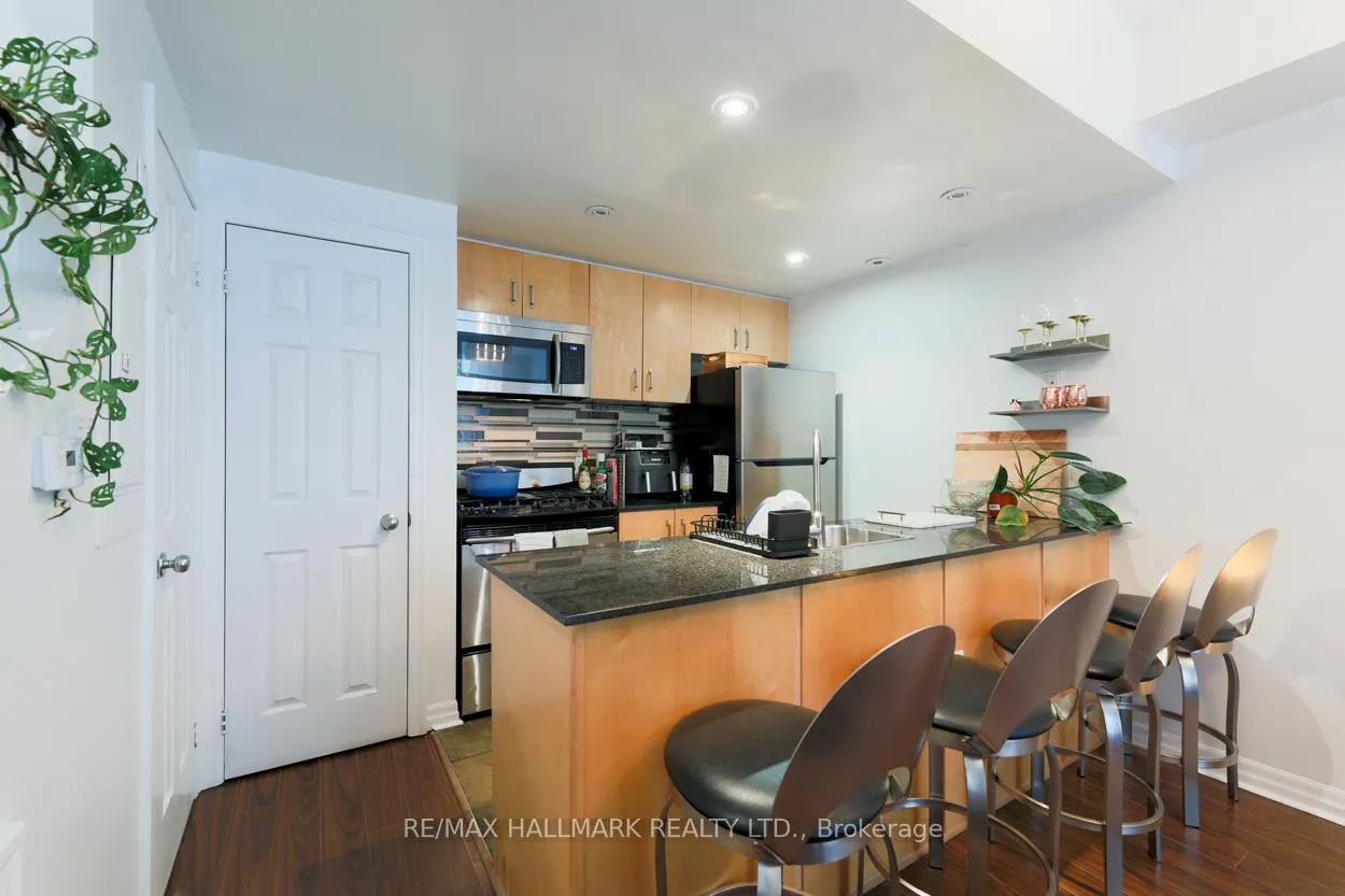 Photo 13 of Unit 2, 6 Wellesley Place, Toronto, North St. James Town — HOMEH