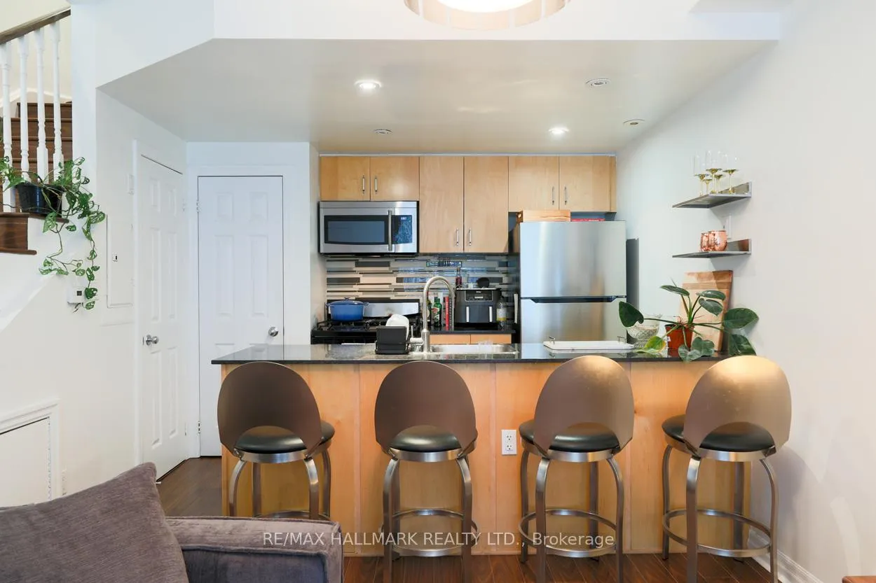 Photo 14 of Unit 2, 6 Wellesley Place, Toronto, North St. James Town — HOMEH