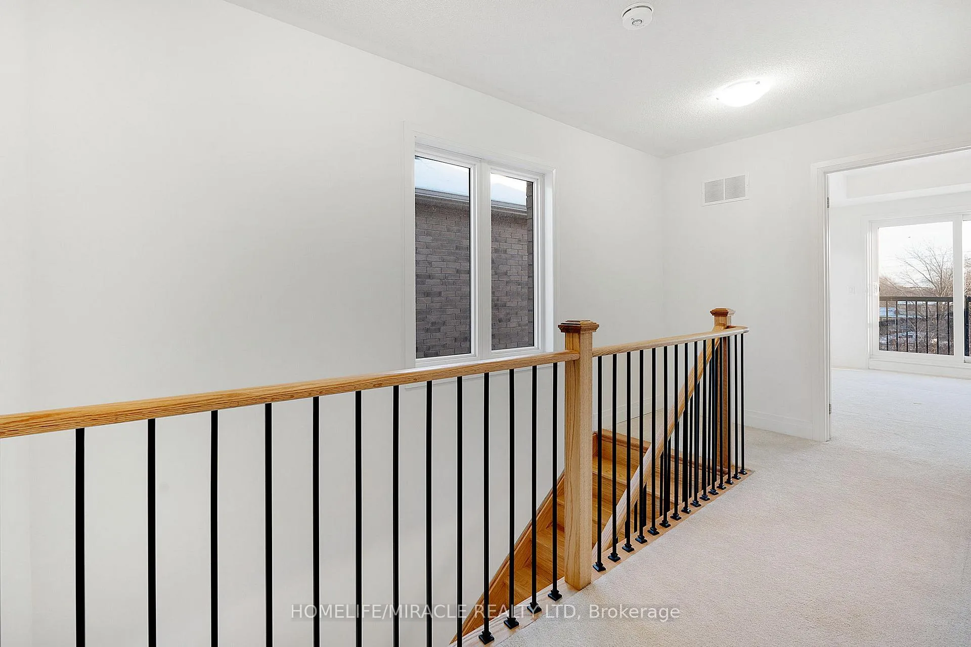 Photo 32 of 17 Nautical Way, Whitby, Port Whitby — HOMEH