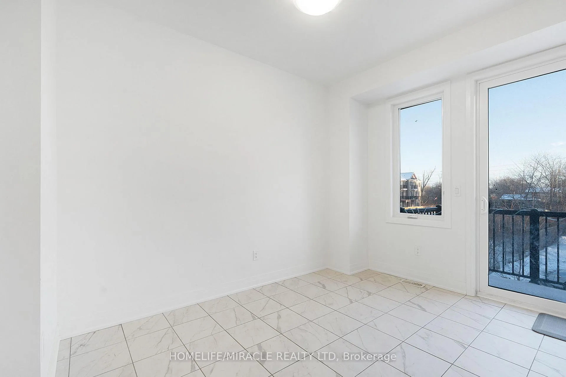 Photo 33 of 17 Nautical Way, Whitby, Port Whitby — HOMEH