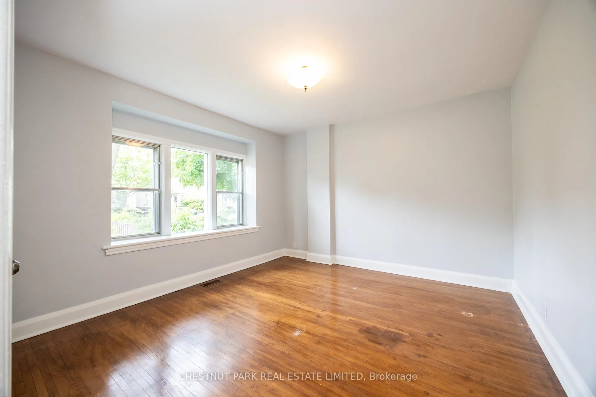 Photo 9 of 127 Randolph Road, Toronto, Leaside — HOMEH