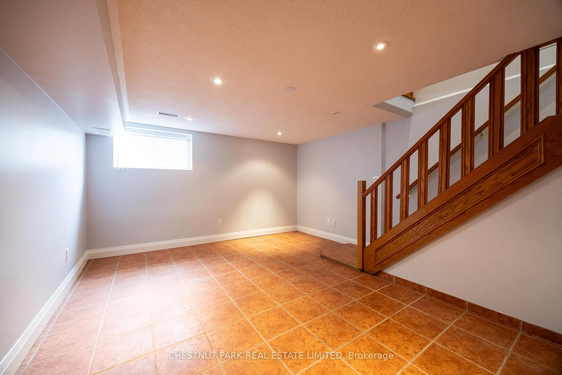 Photo 32 of 127 Randolph Road, Toronto, Leaside — HOMEH