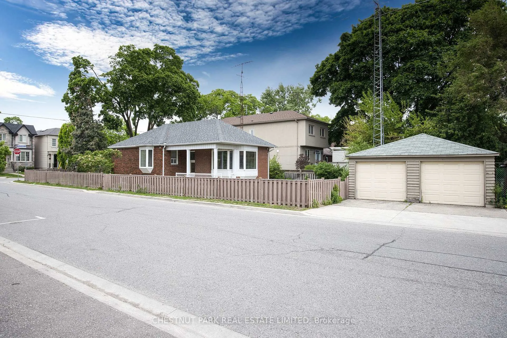 Photo 40 of 127 Randolph Road, Toronto, Leaside — HOMEH