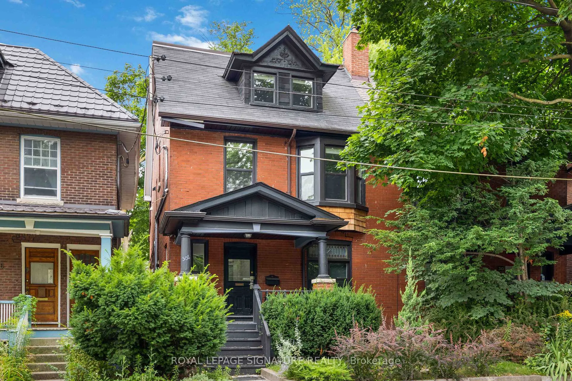Front of Unit Upper, 308 St George Street