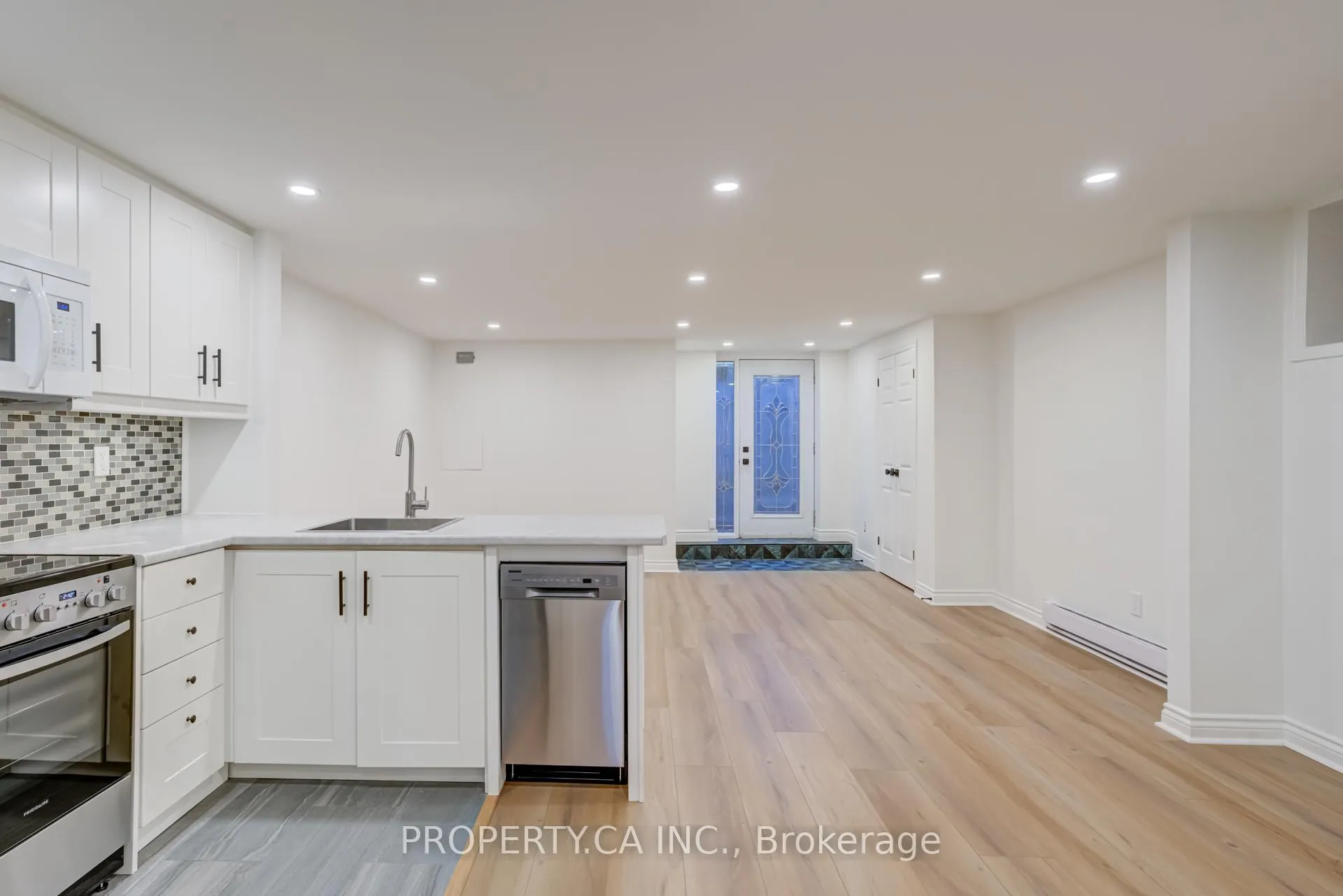 Photo 8 of Unit 1, 83 Winchester Street, Toronto, Cabbagetown-South St. James Town — HOMEH