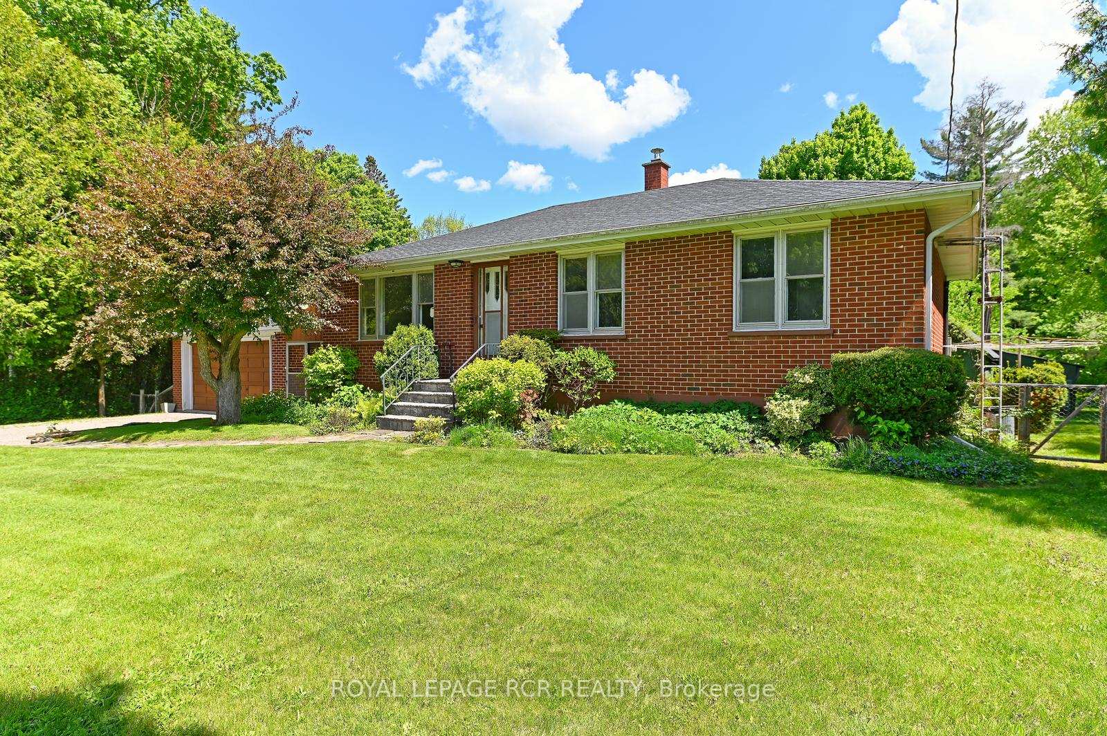 Photo 30 of 28 Parsons Avenue, Caledon, Caledon East — HOMEH